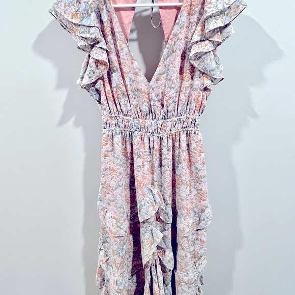 Elegant Floral Maxi Dress with Ruffle Details - Picture 3 of 4